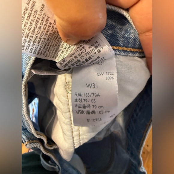 Levi’s shorts size 31 - Picture 5 of 6